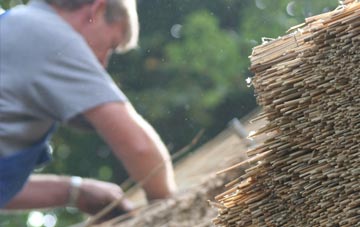 professional Ballynamallaght thatchers